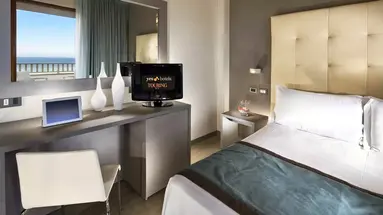 YES Hotel Touring & Spa