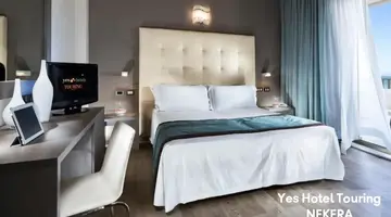 Yes Hotel Touring