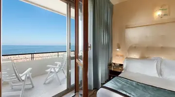 YES Hotel Touring