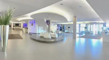 YES Hotel Touring