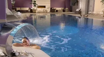 YES Hotel Touring
