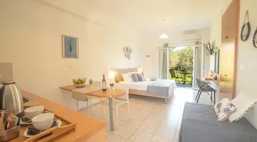 Yianetta Hotel Apartments