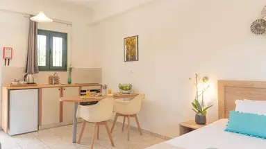 Yianetta Hotel Apartments