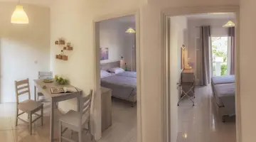 Yianetta Hotel Apartments