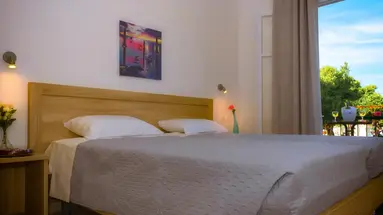 Yianetta Hotel Apartments