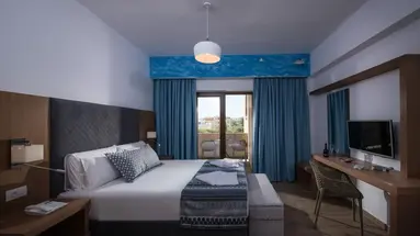 YIANNA CARAVEL HOTEL