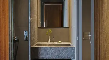 YIANNA CARAVEL HOTEL