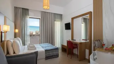 YIANNA CARAVEL HOTEL