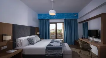 Yianna Caravel Suites