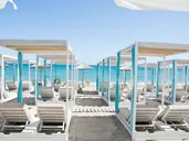 Yianna Caravel Suites
