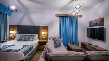 Yianna Caravel Suites