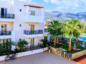 Yiannis Manos Resort Hotel
