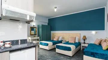 Yiannis Manos Resort Hotel