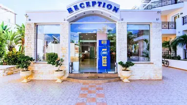 Yiannis Manos Resort Hotel