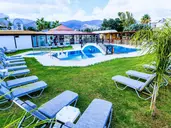 Yiannis Manos Resort Hotel