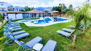 Yiannis Manos Resort Hotel
