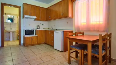 Yiannis Village Sidari