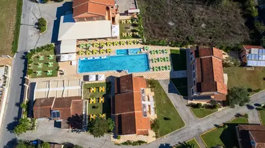 Yiannis Village Sidari