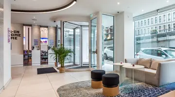 YOTEL Porto