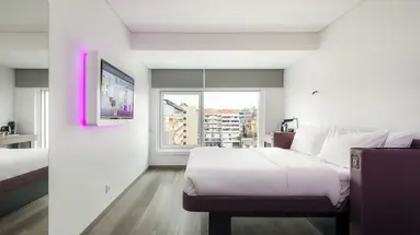 YOTEL Porto