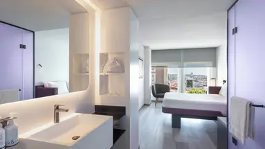 YOTEL Porto