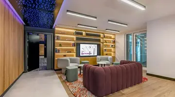 YOTEL Porto