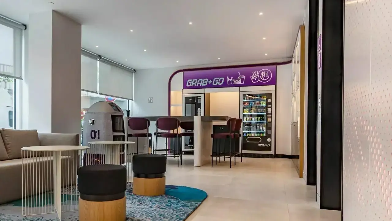 YOTEL Porto