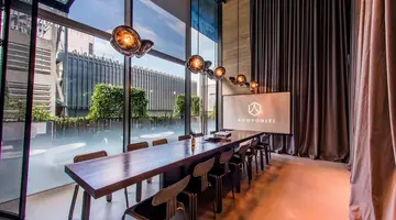 Yotel Singapore Orchard Road