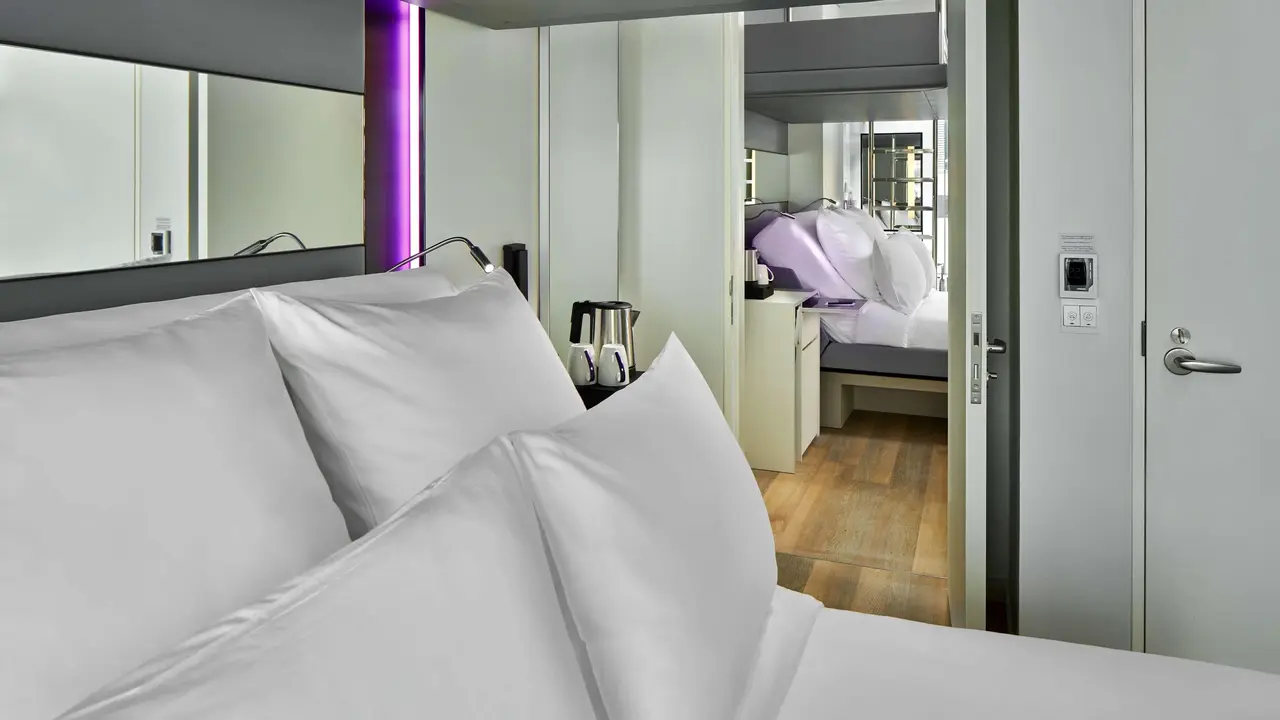 Yotel Singapore Orchard Road