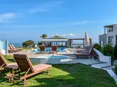 Yria Beach Hotel
