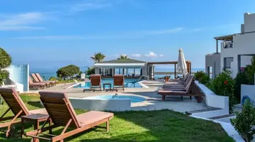 Yria Beach Hotel