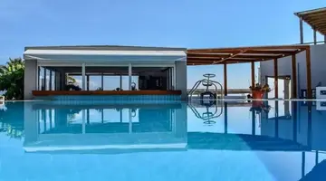 Yria Beach Hotel