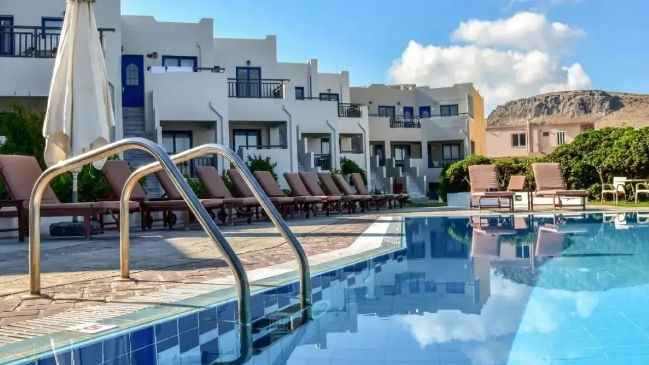 Yria Beach Hotel