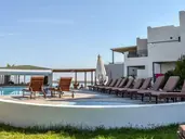 Yria Beach Hotel