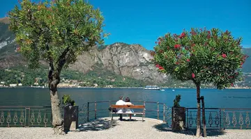 Za górami, jeziorami