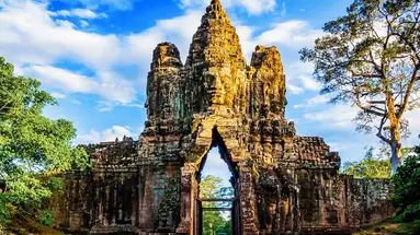 Zabytki Angkoru i Plaże Koh Rong