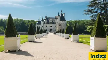 Zamki nad Loarą i Paryż