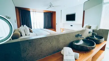 Zante Maris Suites