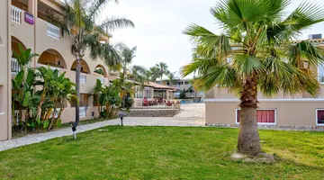 Zante Village