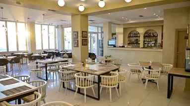 Zanzi Durres