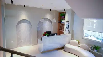 Zanzi Hotel