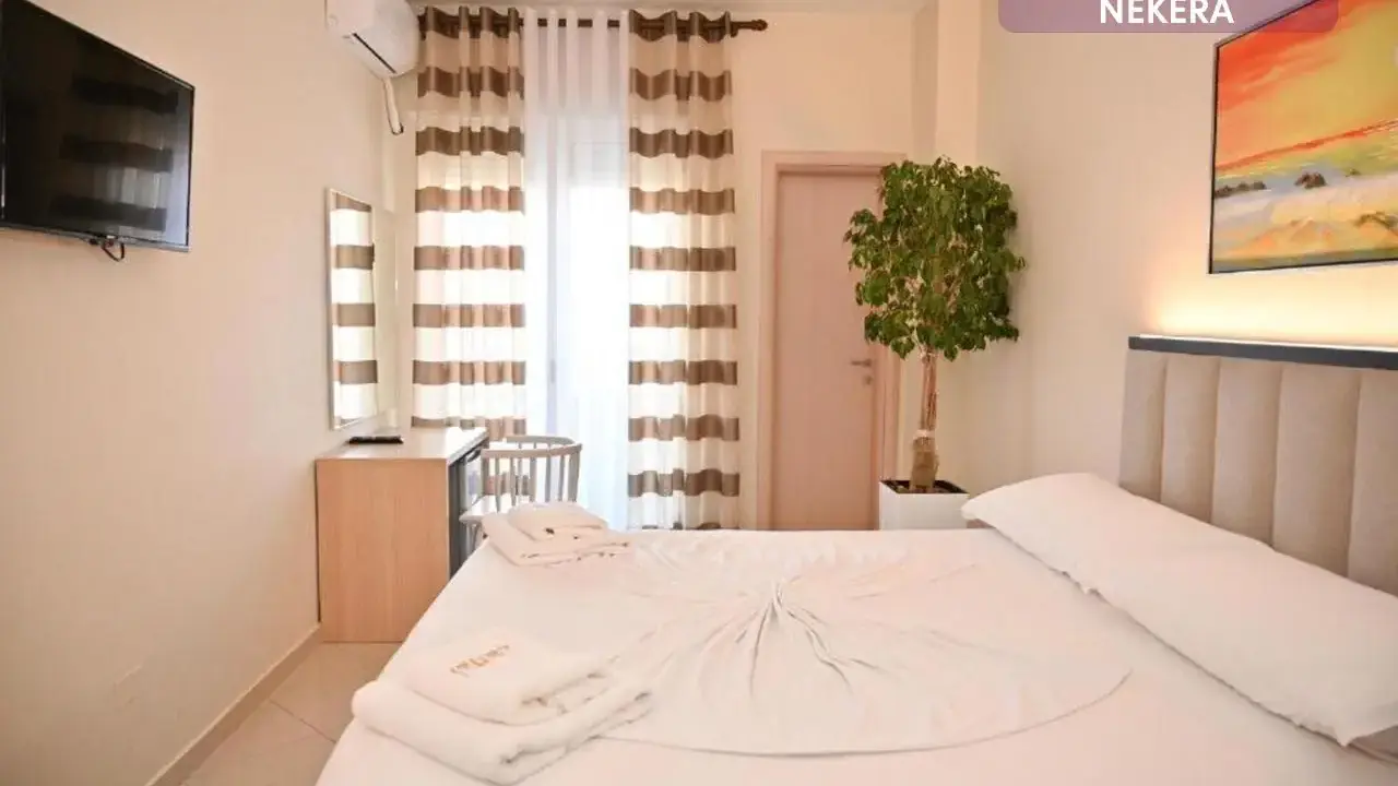 Zanzi Hotel