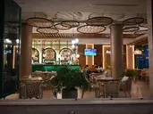 Zanzi Hotel