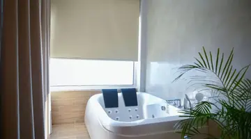 Zanzi Hotel