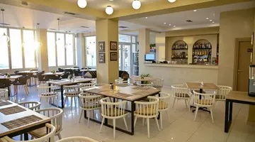 Zanzi Hotel