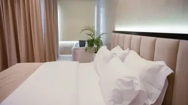 Zanzi Hotel