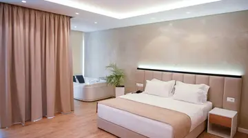 Zanzi Hotel