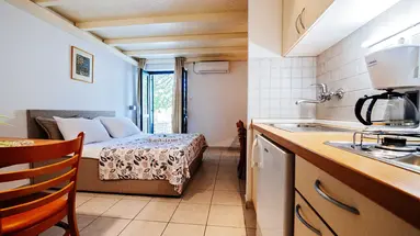 ZATON HOLIDAY RESORT 3***