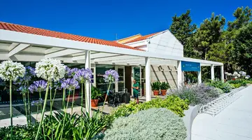 ZATON HOLIDAY RESORT 3***
