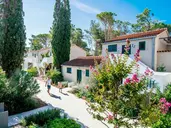 ZATON HOLIDAY RESORT 3***